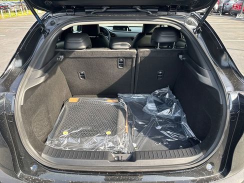New 2026 MAZDA CX-30 AWD 2.5 S w/ Select Sport Pkg image 28