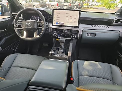 Used 2024 Toyota Tacoma 4x4 Double Cab Hybrid image 14