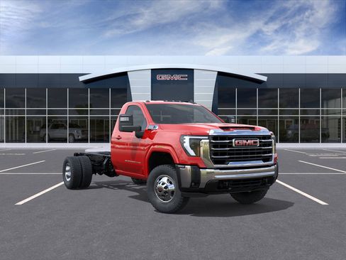 New 2025 GMC Sierra 3500 SLE w/ SLE Convenience Package image 1