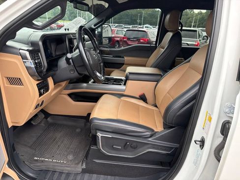 Used 2023 Ford F450 Lariat w/ Lariat Ultimate Package AWD/4WD image 17