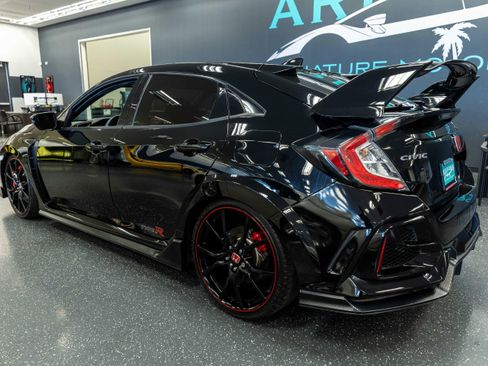 Used 2020 Honda Civic Type R image 8