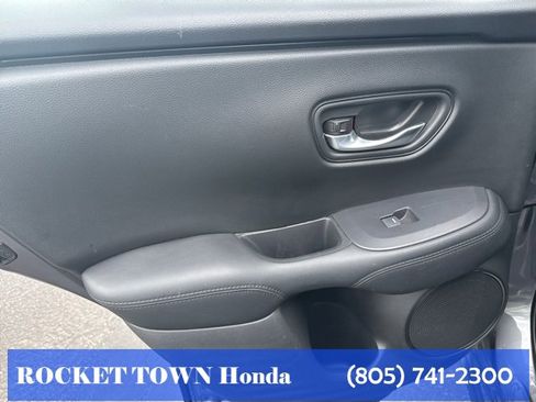 Used 2025 Honda HR-V LX image 14