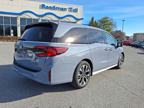 New 2026 Honda Odyssey Elite image 4