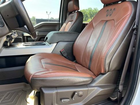 Used 2022 Ford F350 King Ranch AWD/4WD image 31