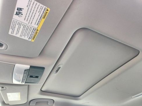 Used 2025 Nissan Altima 2.5 SV w/ SV Premium Package image 25