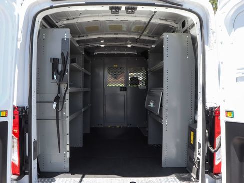 Used 2023 Ford E-Transit Medium Roof RWD image 8