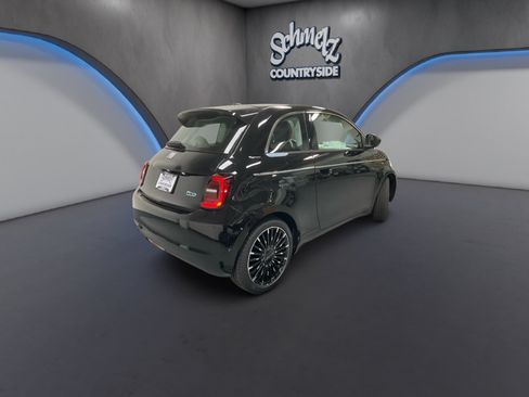 New 2026 FIAT 500 e Icona w/ Quick Order Package 21R FWD image 7