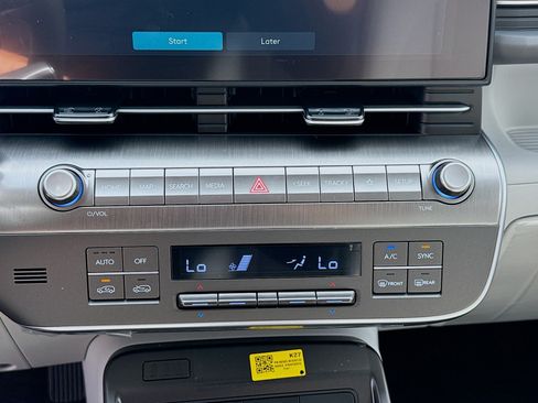 New 2026 Hyundai Kona SEL Premium FWD image 10