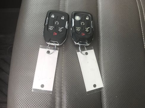 Used 2020 GMC Yukon XL Denali w/ Open Road Package image 34