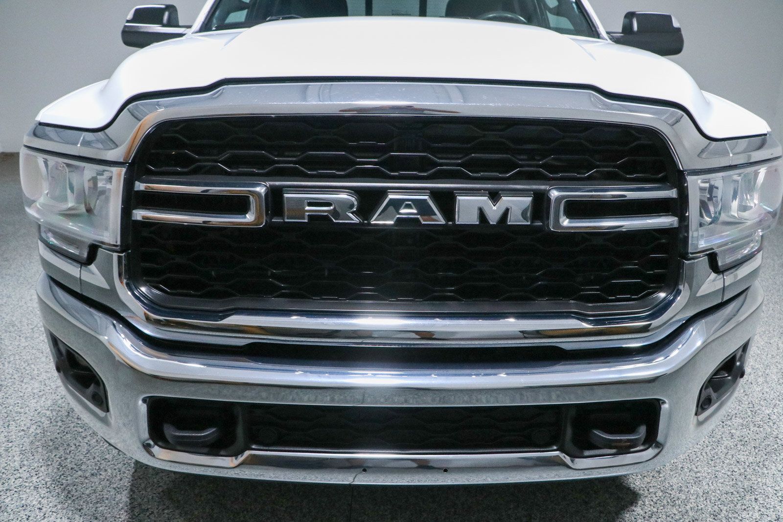 Used 2022 RAM 2500 Tradesman AWD/4WD image 5