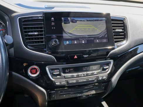 Used 2022 Honda Pilot Touring image 20