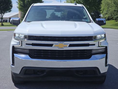 Used 2020 Chevrolet Silverado 1500 LT AWD/4WD image 2