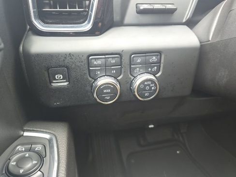 Used 2024 GMC Sierra 1500 Denali w/ Denali Reserve Package image 15