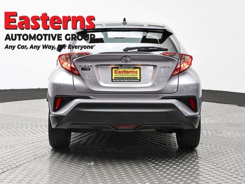 Used 2019 Toyota C-HR Limited FWD image 6