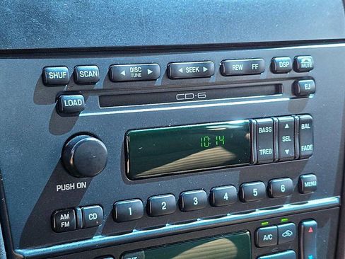 Used 2002 Ford Thunderbird Deluxe image 44