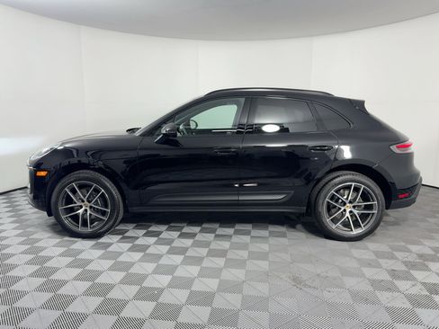 Used 2026 Porsche Macan AWD/4WD image 2