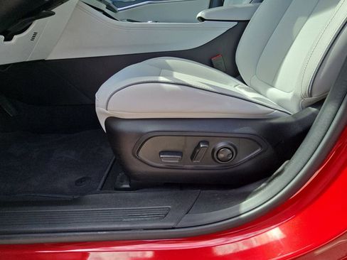 Used 2025 Jeep Wagoneer S Limited AWD/4WD image 29