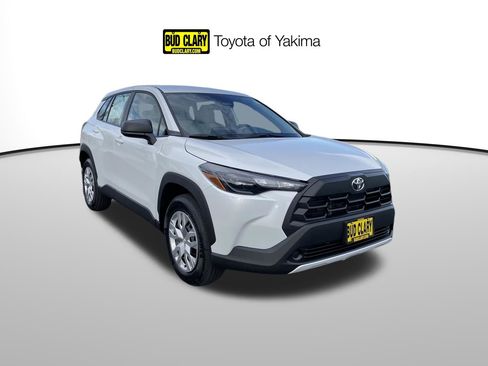 New 2026 Toyota Corolla Cross L image 1