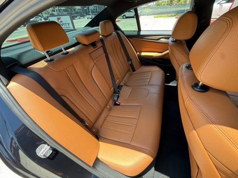 Used 2023 BMW 540i w/ M Sport Package RWD image 33