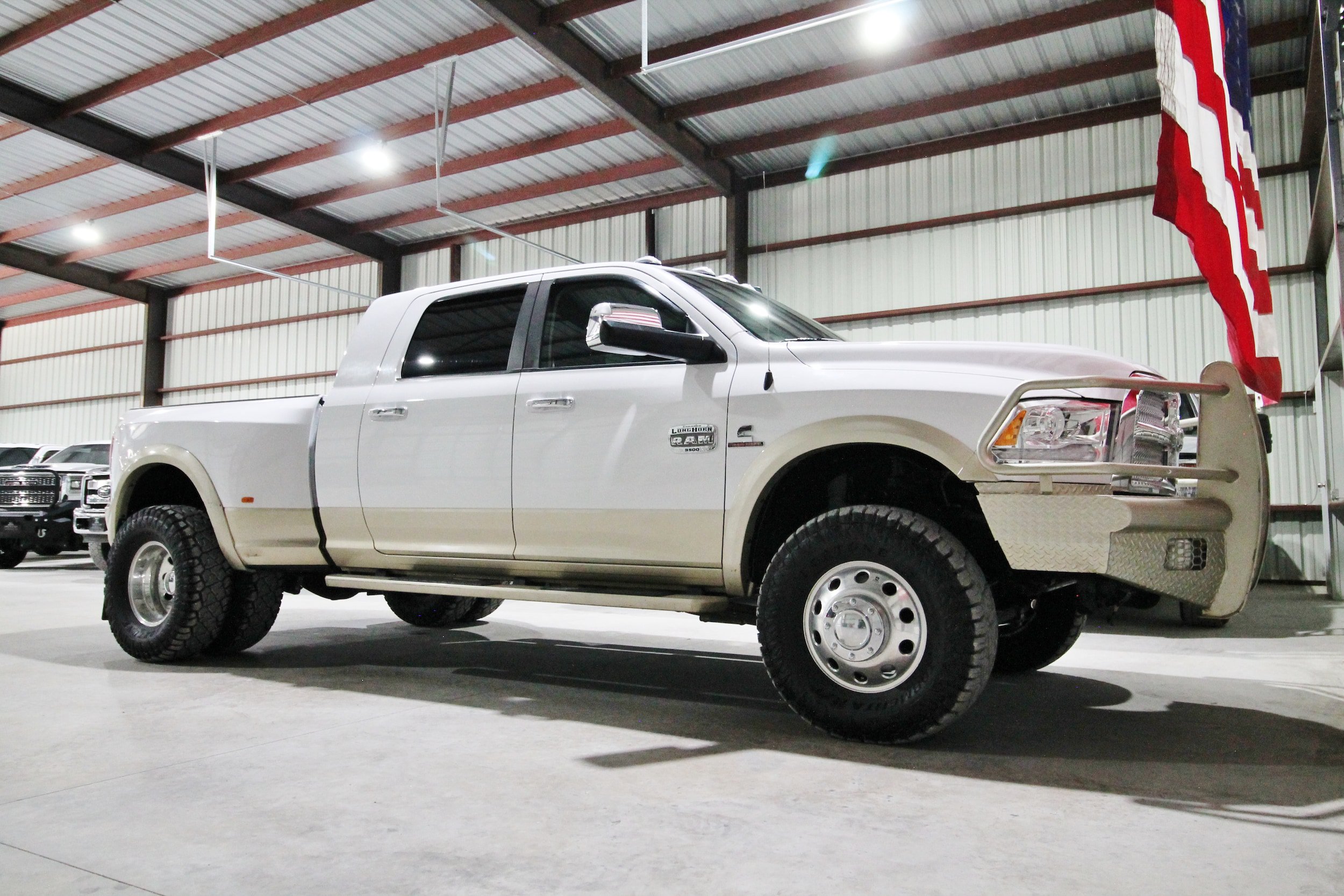 Used 2016 RAM 3500 Laramie Longhorn AWD/4WD image 15
