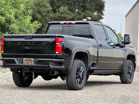New 2026 Chevrolet Silverado 3500 High Country w/ High Country Premium Package AWD/4WD image 4