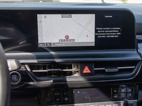 Used 2025 Kia Seltos S FWD image 13