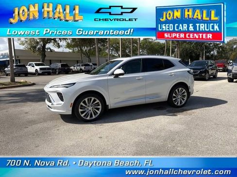 Used 2025 Buick Envision Avenir image 3