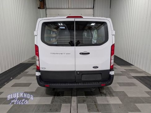 Used 2024 Ford Transit 250 Low Roof w/ Exterior Upgrade Package RWD image 3