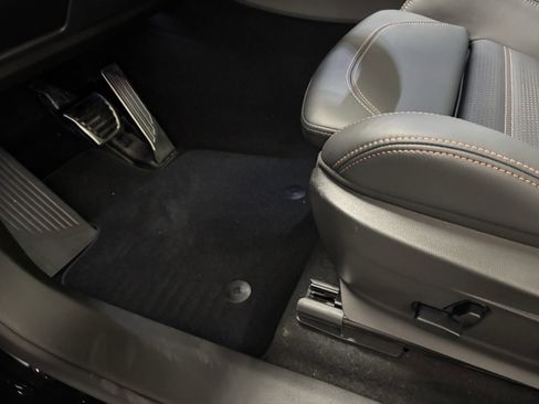 New 2025 Alfa Romeo Stelvio Sprint image 10