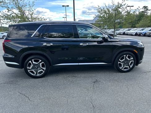 Used 2024 Hyundai Palisade Limited image 6