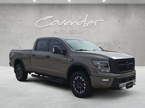 Used 2024 Nissan Titan PRO-4X image 2