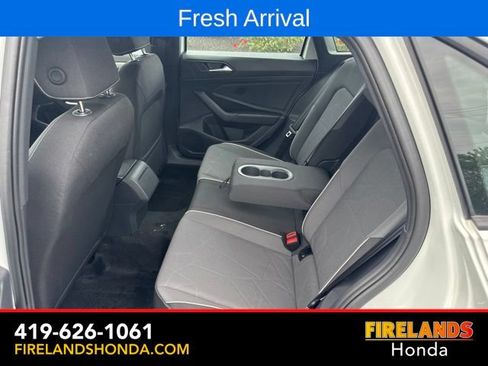 Used 2026 Volkswagen Jetta Sport FWD image 21