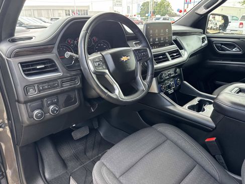Used 2021 Chevrolet Tahoe LS RWD image 17