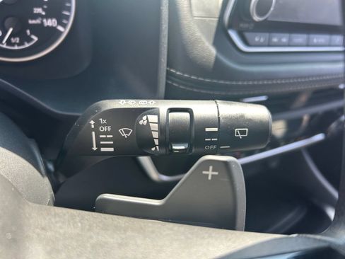 Used 2023 Nissan Rogue SV AWD/4WD image 36