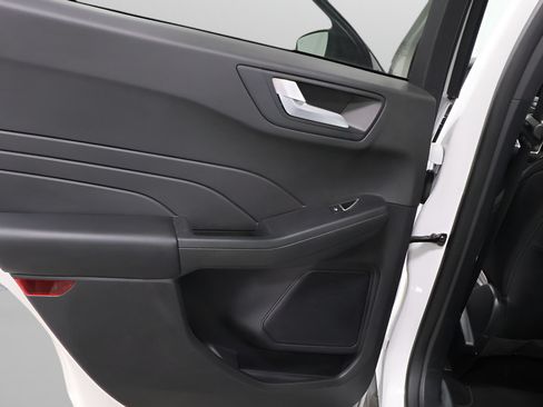 Used 2024 Ford Escape ST-Line w/ Tech Pack #1 AWD/4WD image 25