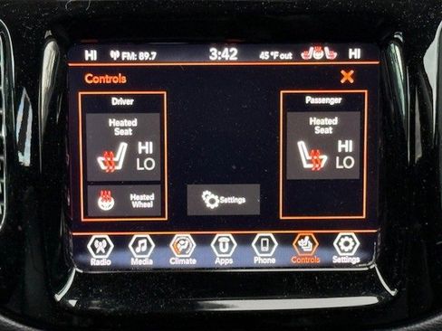 Used 2020 Jeep Compass Limited image 21