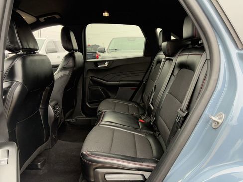 Certified 2023 Ford Escape ST-Line Select image 26