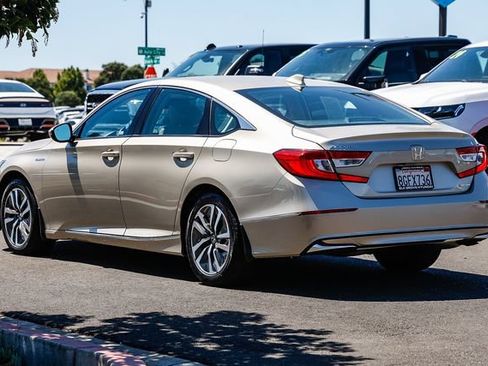 Used 2018 Honda Accord EX-L image 2