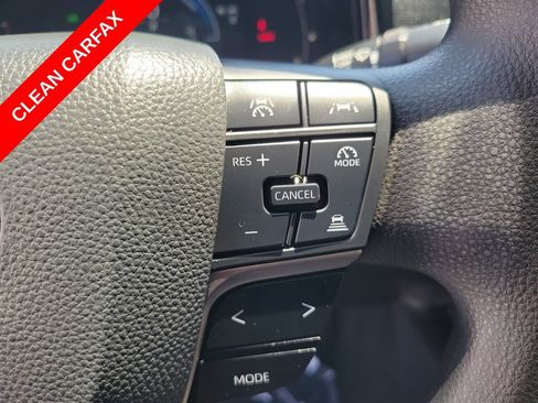 Used 2025 Toyota Camry LE FWD image 5