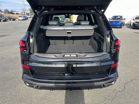 Used 2026 BMW X5 xDrive40i w/ M Sport Package image 38
