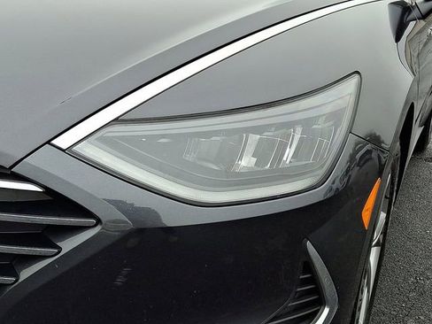 Used 2022 Hyundai Sonata SE image 9