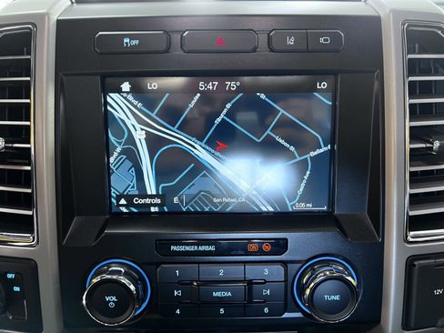 Used 2017 Ford F250 Lariat w/ Lariat Ultimate Package image 20