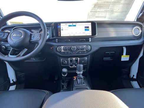 New 2026 Jeep Gladiator Sport image 3