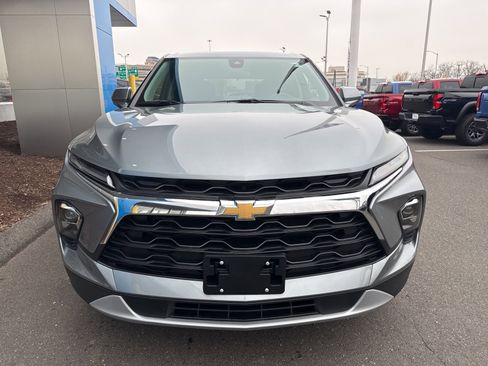 New 2026 Chevrolet Blazer LT image 3