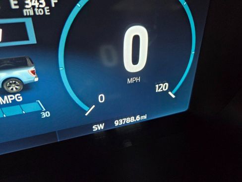 Used 2022 Ford F150 Lariat image 44