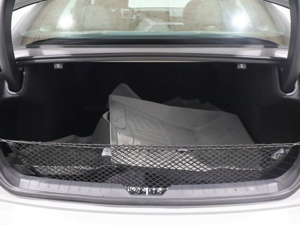 Used 2025 Kia K5 GT w/ GT1 Package FWD image 4