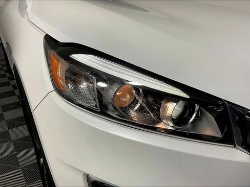 Used 2017 Kia Sorento EX AWD/4WD image 31
