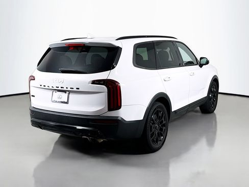 Used 2022 Kia Telluride SX w/ SX Prestige Package AWD/4WD image 5