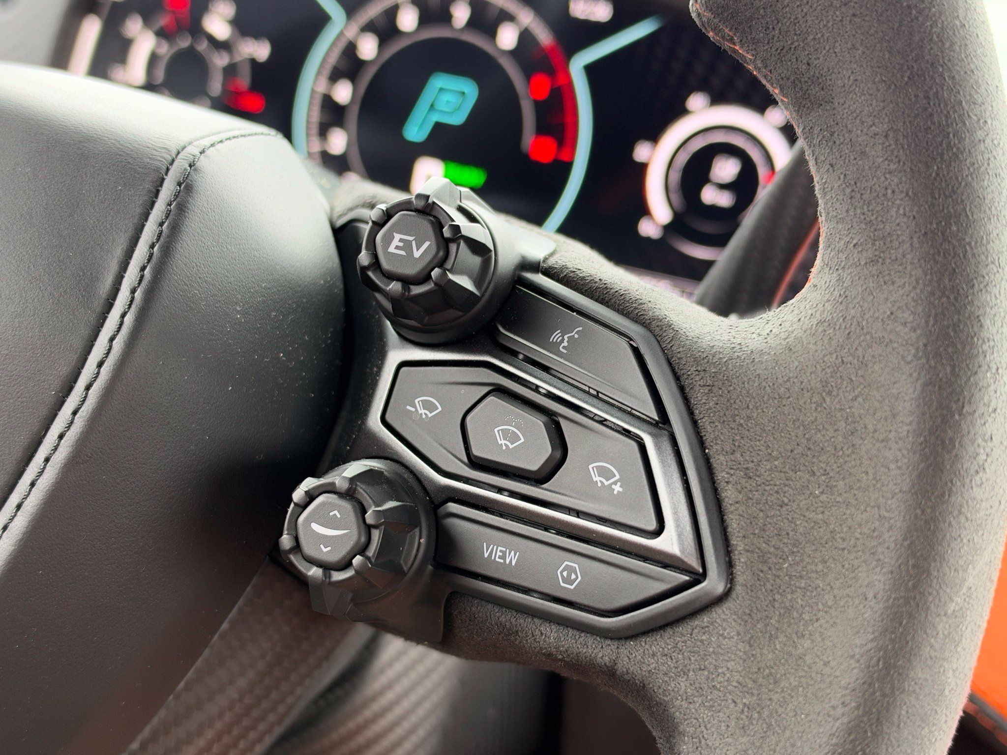 Used 2024 Lamborghini Revuelto AWD/4WD image 30