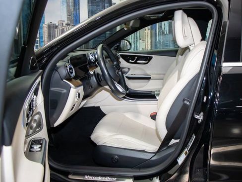 Certified 2022 Mercedes-Benz C 300 4MATIC Sedan image 21